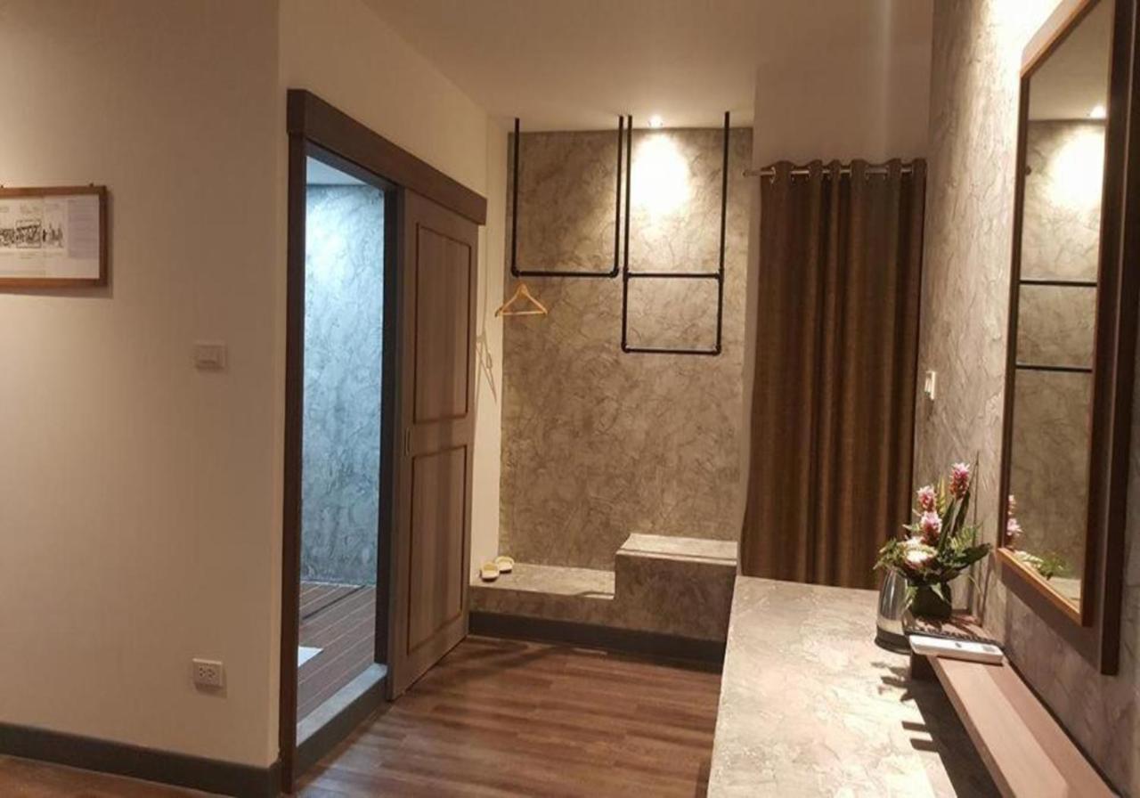 Boutique Poo-Yai Lee Hotell Bangkok Eksteriør bilde